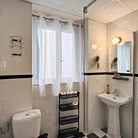 Hotel De France, Un Ammi 3*