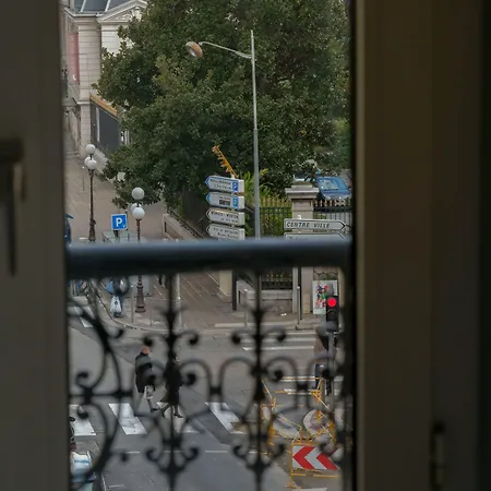 Hotel De France, Un Ammi 3*