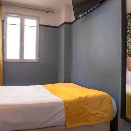 Hotell De France, Un Ammi
