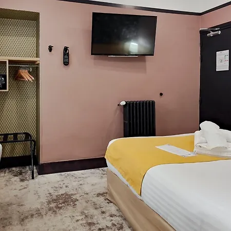 Hotell De France, Un Ammi 3*